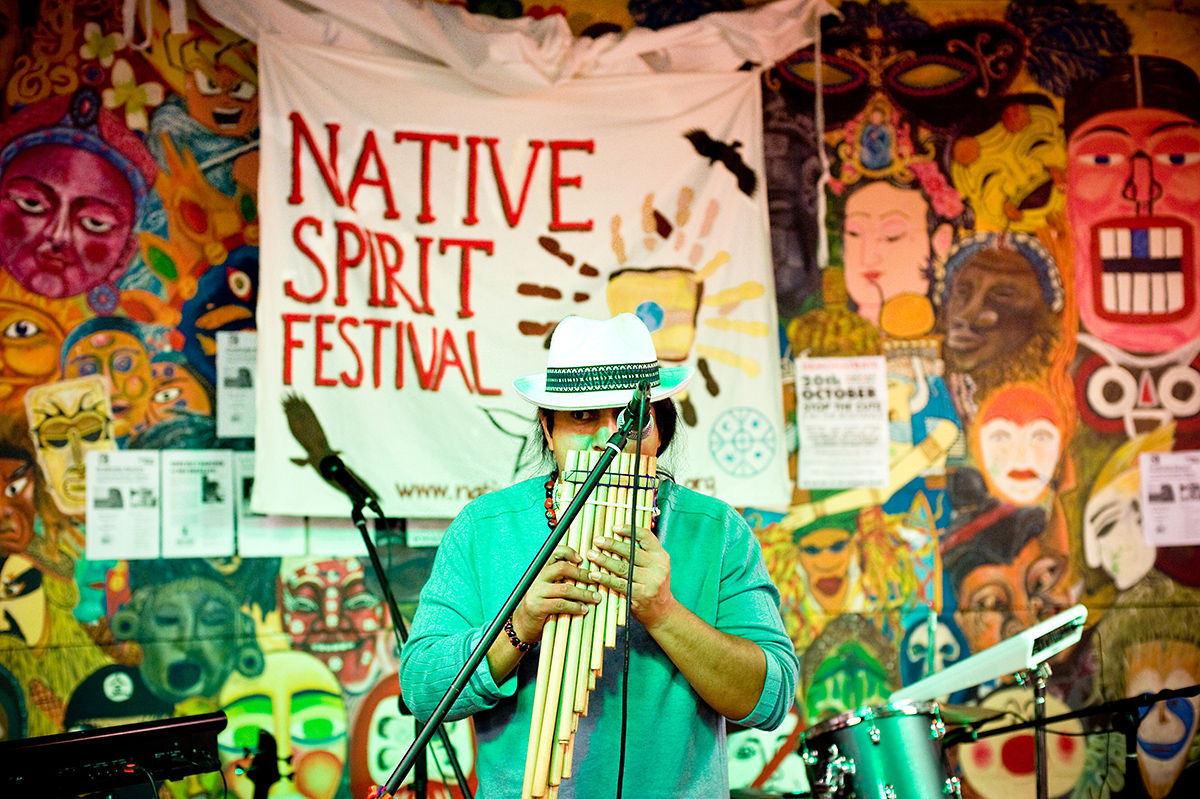 http://www.nativespiritfoundation.org/wp-content/uploads/2010/12/native.spirit.festival.2010_38.jpg